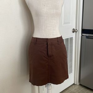 Women’s size 8 Skort comfortable stretchy by Saint johns bay. Mini skirt shorts